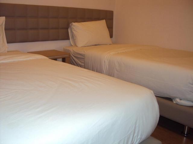 Gm City Hotel Klang Zimmer foto